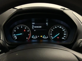 Ford EcoSport 1.0 EcoBoost Trend Ultimate CRUISE-NAVI / 30