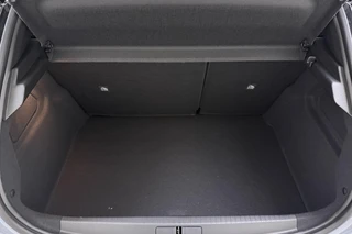 Opel Corsa 1.2 Turbo 145pk Automaat Hybrid Ultimate | DEMO | Tot 8 jaar garantie | Navigatie | Climate control | Stoelverwarming | Keyless Entry | Camera | Parkeersensoren | Alcantara bekleding | Zwart dak | 17" Lichtmetalen velgen / 16
