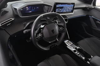 Peugeot 208 1.2 Hybrid 110 e-DCS6 GT Camera Keyless LED Apple CarPlay / 6