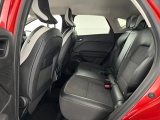 Renault Captur 1.6 E-Tech PHEV 160 Intens Groot Scherm + Navigatie | Parkeercamera | Cruise Control / 20