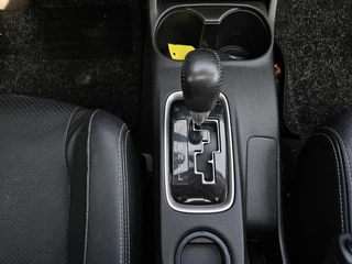 Mitsubishi Outlander 2.0 Instyle AUTOMAAT AIRCO NAVI CAMERA TEL / 37