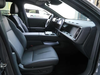 Leapmotor B05 ProMax Design 67.1 kWh | Op bestelling leverbaar | Panoramadak | Elektrisch verstelbare stoelen | Stuurwiel verwarming | Apple carplay/Android auto | Sfeerverlichting | Regensensor | Privacyglas | 19 inch lichtmetalen velgen / 16