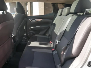 Nissan Qashqai 1.3 DIG-T N-Connecta  360C| Trekhaak| Navi+BT| Pano / 24