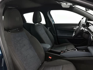 Alfa Romeo Junior 1.2 Turbo Hybrid Ibrida / 12