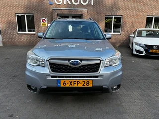 Subaru Forester 2.0 LUXURY / 6
