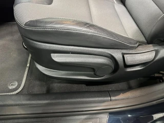 Kia e-Niro DynamicLine 39 kWh NAVI CAMERA CARPLAY ADAPTIEF CRUISE ECC. / 23