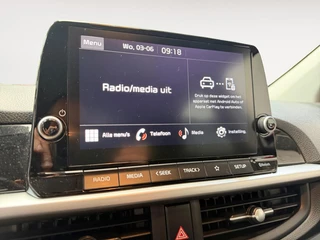 Kia Picanto 1.0 DPi DynamicLine RESTERENDE FABRIEKSGARANTIE T/M 2033 | Apple Carplay / Android Auto | Lichtsensor | Cruise Control | Camera Achter | 14"Lichtmetalen Velgen | Airconditioning / 25