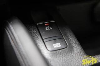 Nissan Qashqai 1.2 Tekna | Navi | Pano | Elektr stoelen | 360 cam / 23