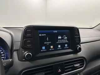 Hyundai Kona 1.0T Essence CAMERA CARPLAY ECC CRUISE LM. / 36
