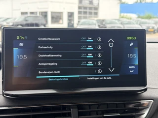 Peugeot 3008 1.6 HYbrid 225 Allure  | LED | Apple/Android | DAB | Keyless | PDC v+a incl. Camera | Standkachel / 45