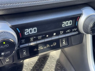 Toyota RAV4 2.5 Hybrid AWD DYNAMIC 1650KG TREKGEW STOELVERW PARK-SENSOREN NAVI CAMERA APPLE/ANDROID LM-VELGEN / 27