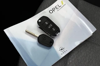 Opel Corsa 1.2 Turbo Hybrid Edition Stoel-Stuurverwarming Achteruitrijcamera / 26