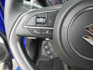 Suzuki Swift 1.2 Style Smart Hybrid BLACK RHINO, Apple Carpl/Andr Auto,Camera, Adaptive Cruise Control Climate Control, Navigatie. / 17