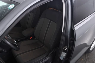 Volkswagen T-Roc 1.5 TSI Sport  150PK, Automaat, Apple carplay, Climate, / 15