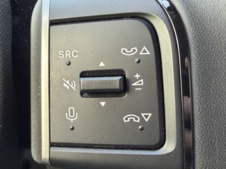 Citroën C3 100pk Max (Camera - Navigatie - Automatische Airco - LED - 17"- Apple Carplay - Draadloos laden - Two Tone) / 18