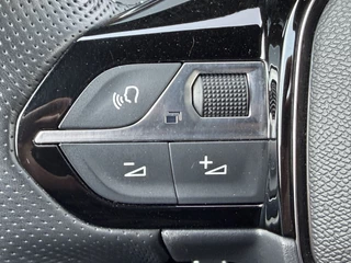 Peugeot 208 100pk GT (Camera - Keyless Entry - Parkeersensoren V+A - LED - Navigatie - Automatische Airco - Draadloos laden - Apple Carplay - 3D Cockpit) / 20