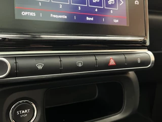 Citroën C3 PureTech 110 S&S Shine  | Trekhaak afneembaar | Panoramadak | Keyless | Carplay | Parkeersensoren voor + achter |  Cruise Control | Climate Control | Achteruitrijcamera | Dodehoekdetectie | Distributie al vervangen | / 19