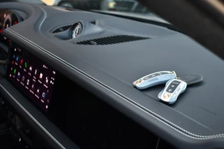 Porsche Cayenne Coupé 4.0 Turbo E-Hybrid GT  Burmester PDCC Carbon HUD ACC 360 / 77