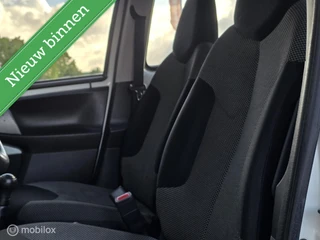 Toyota Aygo 1.0 VVT-i Aspiration / 27