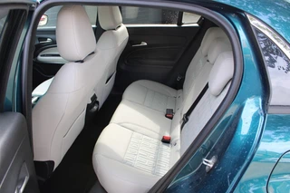 Fiat 600 1.2 HYBRID LA PRIMA 1e eigenaar **NL-Auto** Afneembare Trekhaak / 20