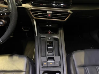 CUPRA Leon Sportstourer 1.4 e-Hybrid VZ Copper Edition Pano / 34