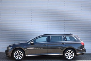 Volkswagen Passat 1.4 TSI PHEV GTE ADAP. CRUISE / P.CAM. / 100% DEALER ONDH. / 2