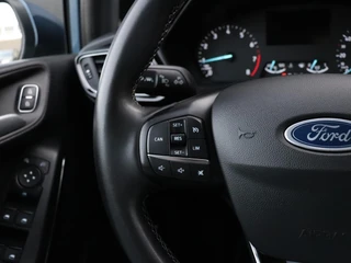 Ford Fiesta 1.0 EcoBoost Hybrid Titanium | AUT. | TREKHAAK | STOEL/STUURVERW. | PDC | APPLE CARPLAY | / 20