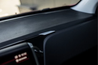 Peugeot 2008 1.2 PureTech GT-line  | Distributie riem V.V. | Carplay | Parkeersens. / 48