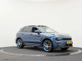 Lynk & Co 01 1.5 Zwarte hemel | 360 gr Camera | Panoramadak / 12