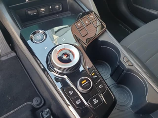Kia Sportage 1.6T PHEV AWD DynamicPlusLine Edition | Plug-In Hybride | Stoel en stuurverwarming | Elektrisch bedienbare voorstoelen | Navigatie | Camera | Apple Carplay / Android Auto | / 30