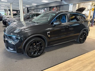 Lynk & Co 01 1.5 / Pano / Navigatie / Camera / Infinity / memory / Elek. klep / Apple carplay / 10