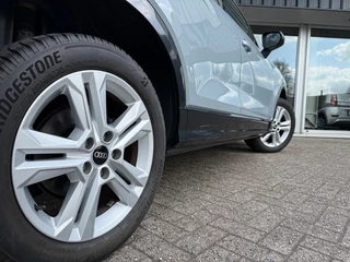 Audi Q2 35 TFSI Advanced edition NL Auto Camera Carplay 17 LMV / 5