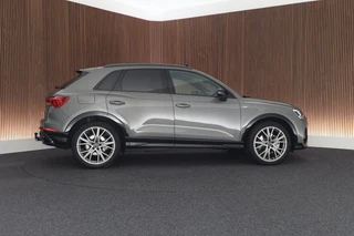 Audi Q3 40 TFSI 190pk quattro edition one Trekhaak Camera Keyless Virtual Cockpit Panoramadak Navigatie S-Line / 13