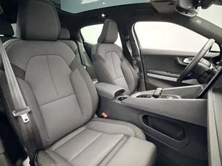 Polestar 2 Long Range Dual Motor Launch Edition 78kWh SOH 92,8% | Trekhaak | Panoramadak | 360° Camera | Harman/Kardon / 9