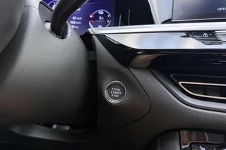 Opel Grandland 1.6 Turbo Plug-In Hybrid GS | 225PK | Automaat | Adaptive Cruise Control | Stoelverwarming | Verwarmd stuurwiel | Drive Assist | AGR Stoelen Voor | Navigatie | Parkeercamera achter | Apple Carplay & Android Auto / 33