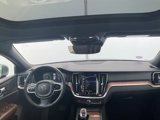Volvo S60 2.0 B3 Inscription CrystalPook Pano H&K Leer Stoel/Stuurverw Voll.Onderhouden! / 29