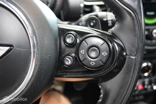 Mini Clubman 2.0 Cooper S Chili Serious Business/LED/PANO/NAVI/ / 26