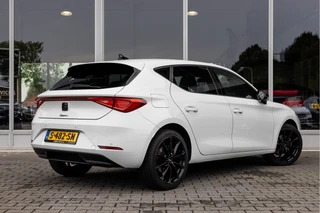 SEAT Leon 1.0 TSI Style  | LED | Carplay / 2