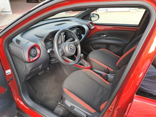 Toyota Aygo X Pulse Automaat APPLE & ANDROID ACHTERUITRIJCAMERA STOELVERWARMING / 5