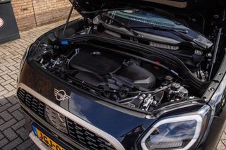 Mini Countryman 1.5 C Favoured XL, Pano, Leder, ACC, H&K / 32