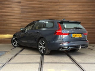Volvo V60 2.0 B3 R-Design | Panoramadak | Harman Kardon | 360 Camera | Apple carplay & Android Auto / 40