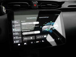 Leapmotor T03 Design 37.3 kWh | Nieuw | Snel leverbaar | Camera | Panoramadak | Adaptive cruise control | Dodehoek detectie | Lichtmetalen velgen / 29