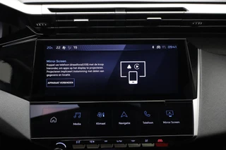 Peugeot 308 SW 1.2 PureTech Allure | Apple carplay/Android auto | Parkeercamera V + A | Electronic climate control | Draadloze telefoonlader | Stoelverwarming | Navigatie | Parkeersensoren V+A | Automaat / 26