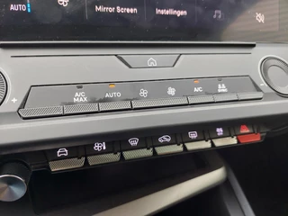 Peugeot 308 1.6 Plug-in Hybrid 180 Active Pack Business / 21