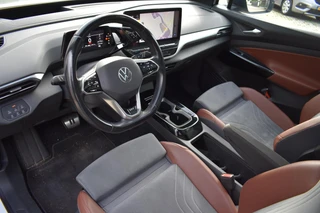 Volkswagen ID.4 First Max 77 kWh | Head-Up display | Stoelmassage | Pano | / 13