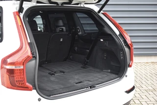 Volvo XC90 2.0 T8 Recharge AWD R-Design  | Panorama | Bowers&Wilkins | Trekhaak | Luchtvering | 22'' Wielen | ACC | Head- Up | / 48