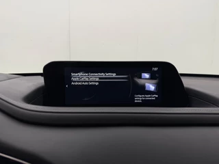 Mazda CX-30 2.0 e-SkyActiv-X M Hybrid Comfort | Automaat | Navigatie | Camera | Parkeersensoren | Stoelverwarming | Apple CarPlay / 24