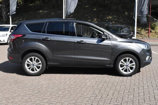 Ford Kuga 1.5 EcoBoost Titanium 2e Eigenaar | BSM | Navigatie  | 100% Onderhouden | 12 mnd BOVAG Garantie | Whatsapp 06-53188999 / 15