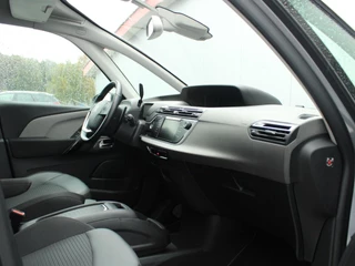Citroën Grand C4 Spacetourer 1.2 PureTech Shine Automaat 7 zits Cruise/Climate control, Navigatie, Apple Carplay/Android auto,  Audio/DAB, Keyless entry/Start / 27