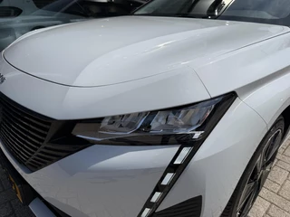 Peugeot e-308 SW Style EV 54 kWh | Demo Auto | Tot 8 jaar Garantie | Tot 420 Km WLTP | Navigatie via Telefoon | Warmtepomp | 18" Lichtmetalen Velgen | Adaptieve Cruise Control met Drive Assist | Full LED Verlichting | Climate Control | DAB Radio | Apple Carplay/Android Auto. / 40